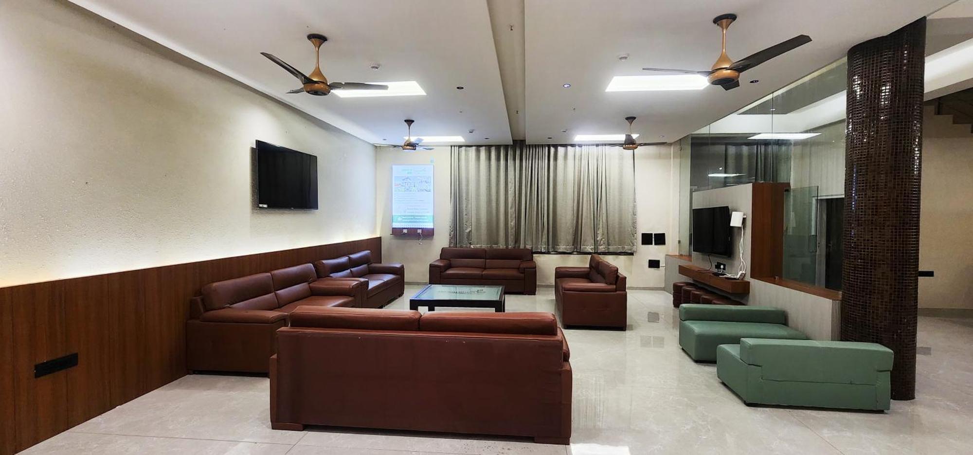 Goverdhan Greens Resort Dwarka L Hotels In Dwarka Εξωτερικό φωτογραφία