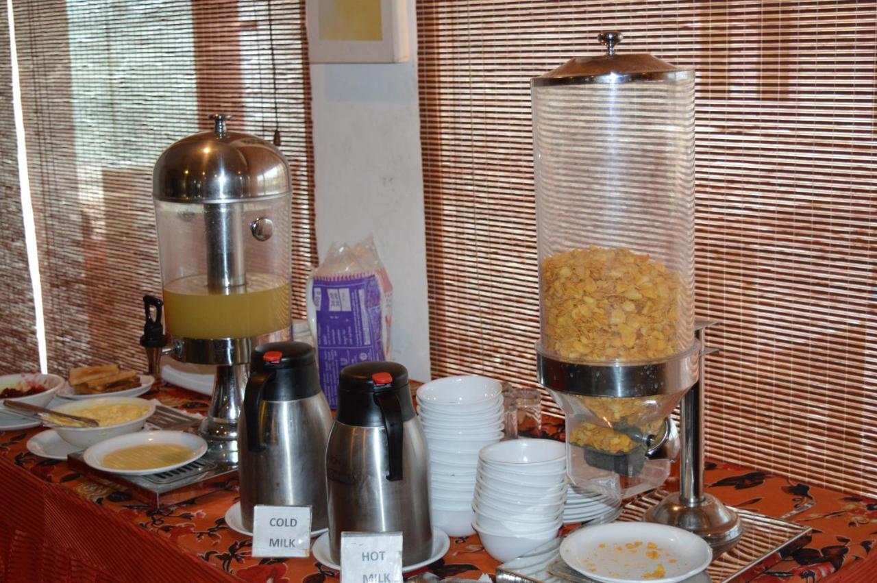 Goverdhan Greens Resort Dwarka L Hotels In Dwarka Εξωτερικό φωτογραφία